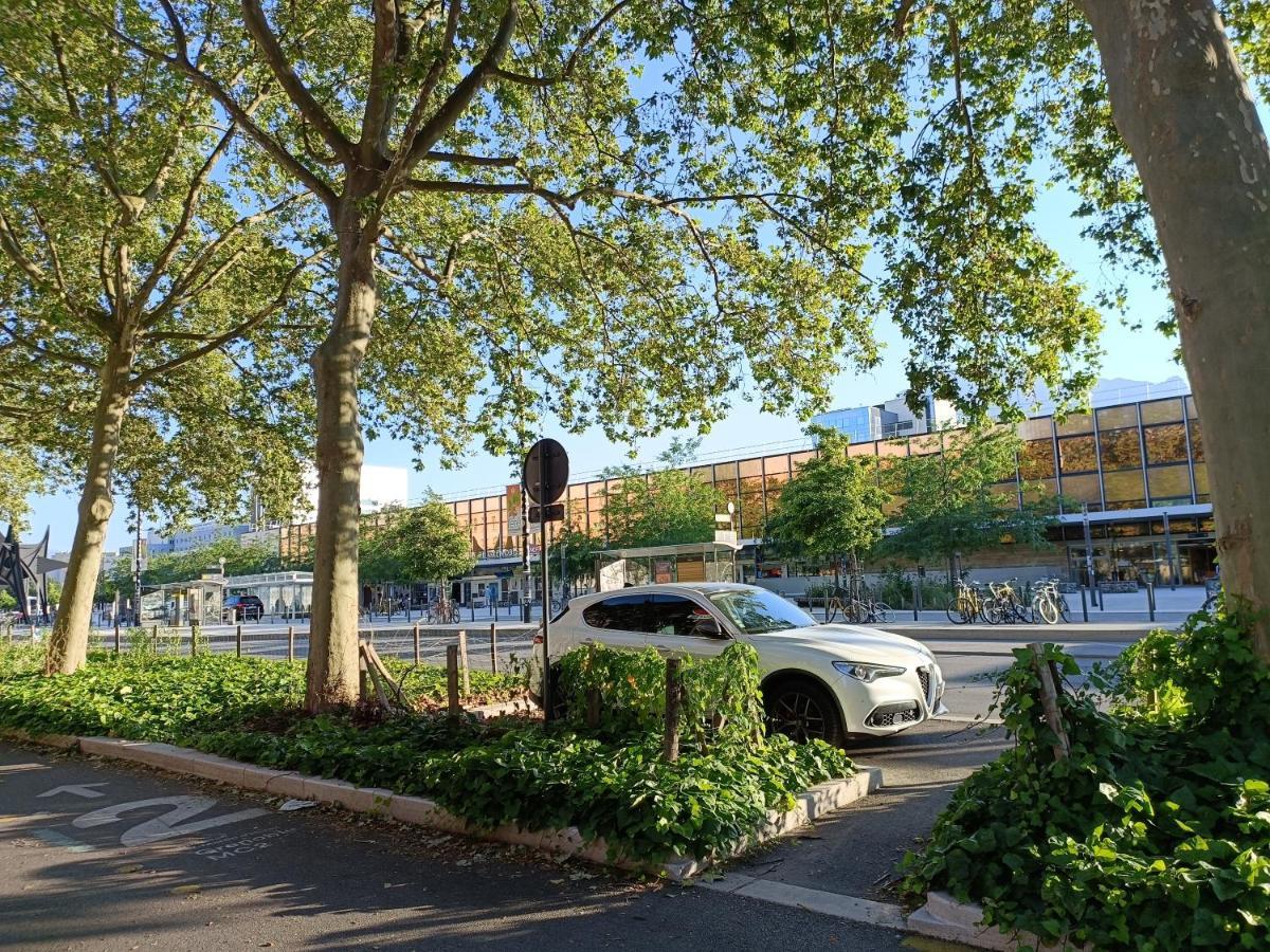 Studio A La Gare&Centre De Grenoble Exterior foto